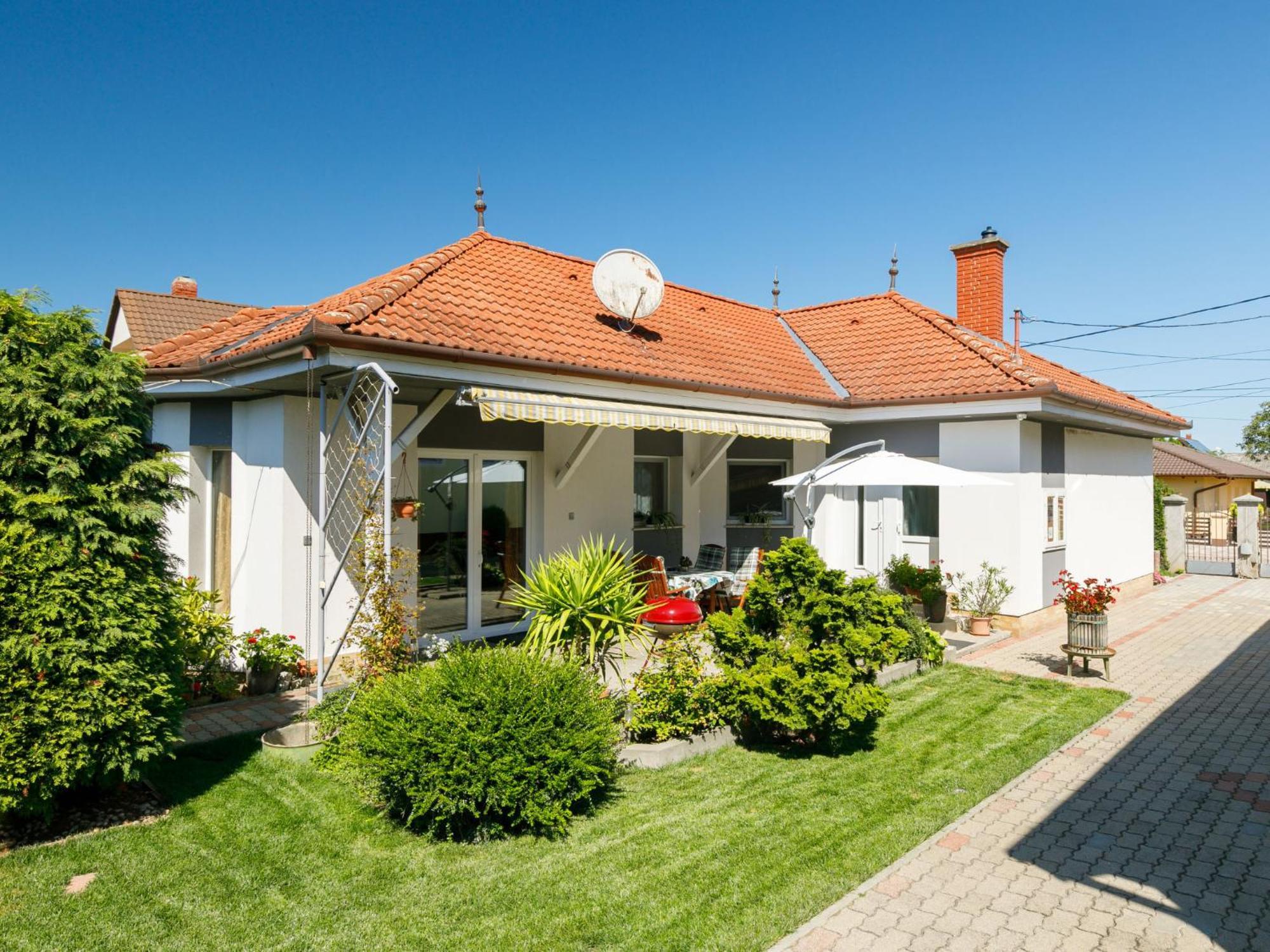 Holiday Home Ildiko By Interhome Балатонлелле Экстерьер фото